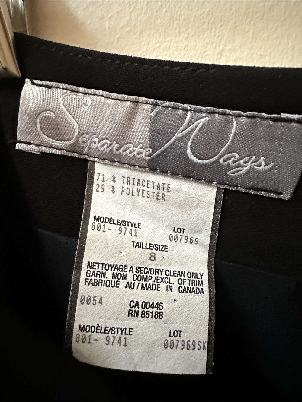 Classic Black Maxi Pencil Skirt - Picture 3 of 3